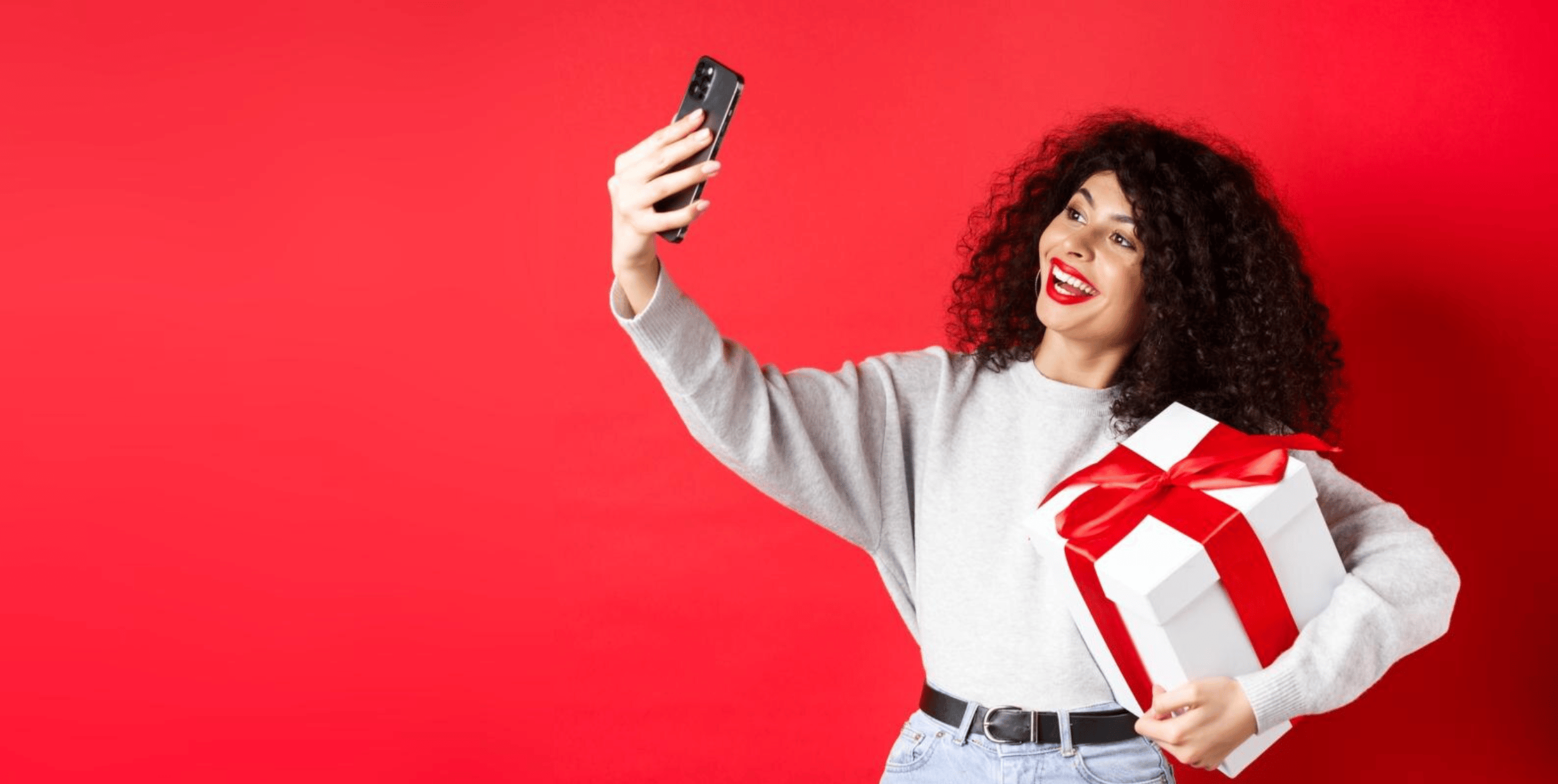 Influencer kode za popust in affiliate povezave: kako delujejo in zakaj jih potrebuješ